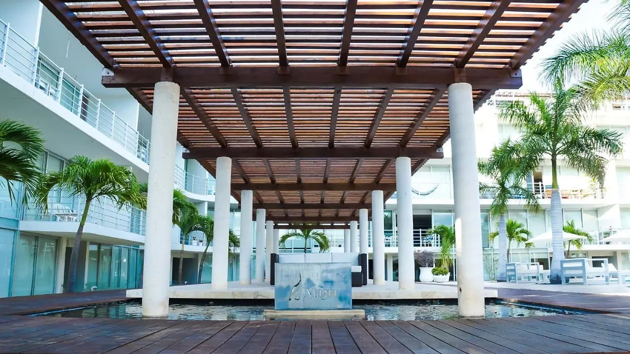 Magia Beachside Apartment By Bvr Playa del Carmen